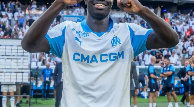 Marseille s’impose dans la folie face au Paris FC (5-2)
